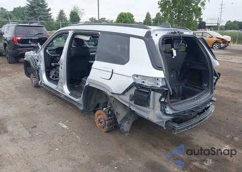 2023 Jeep Grand Cherokee L Altitude 4X4 from USA, damaged, VIN 1C4RJKAG8P8797170